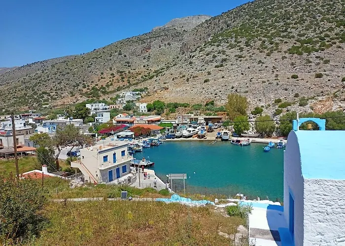 Country house In Vathys Limanaki
